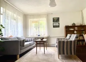 Silver Linden Cottage - Blíževedly