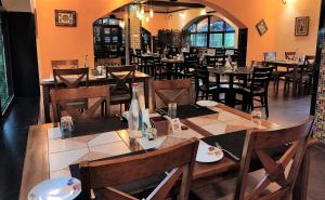 Chira Meadows Ecoresort, Dapoli