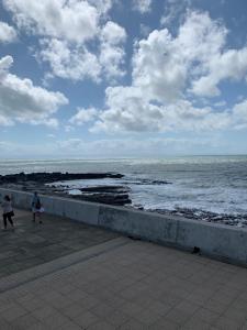 Phoenix caravan hire, Trecco bay