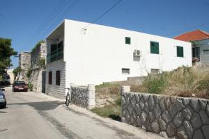 Apartment Sucuraj 136b