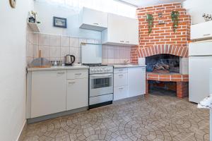 Apartments with parking space Jelsa, Hvar - 134