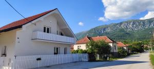 Apartmani Petrović SEMČE Suva Planina