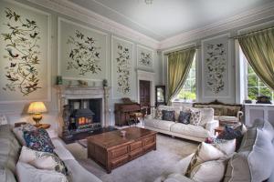 The Castle By Group Retreats