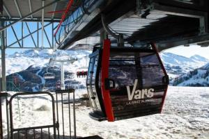 Maisons de vacances Residence - Gite La Mouree : Appartement avec Vue sur la Montagne