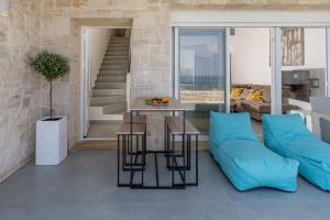 Philip Seafront Suite!