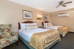 Deluxe Queen Room with Two Queen Beds room in Bar Harbor Grand Hotel