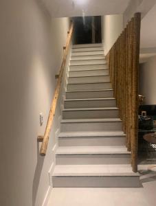 BEACH HOUSE - PREÁ,JERI- Cruz,ce