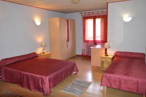 B&B / Chambres d'hotes Auberge La Prairie : Chambre Triple