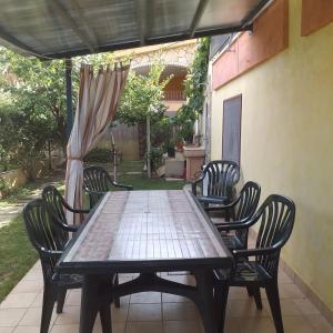 Two-Bedroom Apartment (4 Adults)