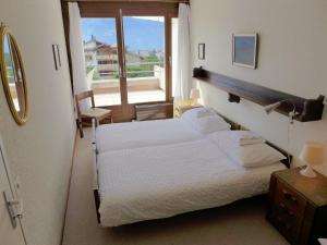 Apartment Jeanne DArc Apt- E-38 by Interhome