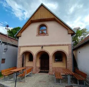 Vinařství Ehrlich - 基约夫