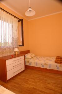 Family friendly seaside apartments Povljana, Pag - 230