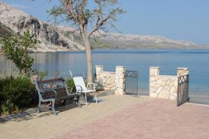 Apartments by the sea Metajna, Pag - 209
