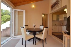 Apartments by the sea Prizba, Korcula - 176