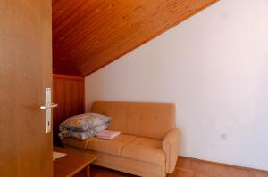 Apartments by the sea Zavalatica, Korcula - 187