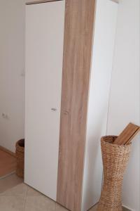 Apartments by the sea Zavalatica, Korcula - 189