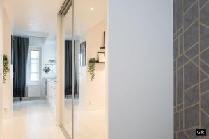 Spacious and cozy, well equipped, 2 bedroom apartment in great location