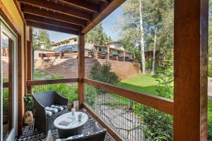 Willows Condos by Snowmass Vacations