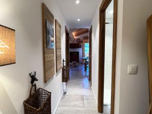 Appartement chaleureux avec WIFI et parking, proche pistes, 6 pers. - FR-1-598-108