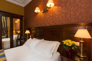 Comfort Double Room room in Hotel Viator - Gare de Lyon