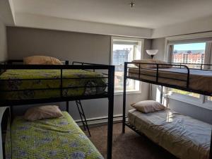 True Ski-in Ski-Out Luxury 3bd with huge views