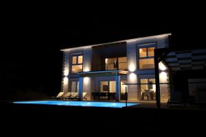 Sunset Sea View Villa 9