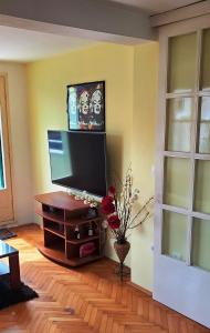 Zee Apartment