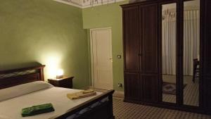 Adrianos House Catania Cathedral First floor