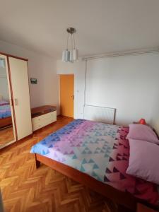 Apartments with a parking space Starigrad, Paklenica - 6563