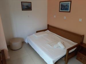 Apartment in Mpenitses with Sea View & Pool