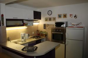 Seaside holiday house Sucuraj, Hvar - 15141