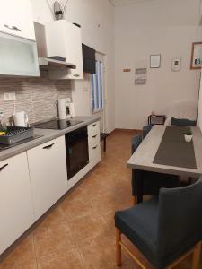 Apartments for families with children Kampor, Rab - 15144