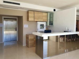 Rooms with a swimming pool Metajna, Pag - 15142