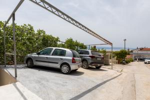 Apartments by the sea Pisak, Omis - 15177