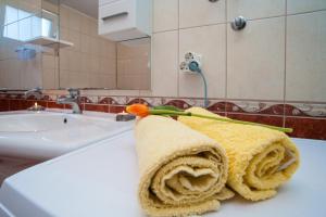 Apartments with parking space Bibinje, Zadar - 15178