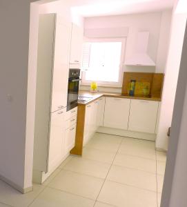 Apartments with parking space Baska Voda, Makarska - 15214