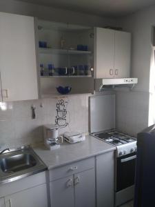 Apartments by the sea Mastrinka, Ciovo - 15226