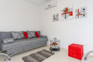 One-Bedroom Apartment with Terrace room in Apartments by the sea Tribunj Vodice - 15233