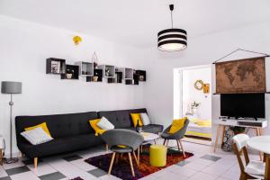 Apartments by the sea Trogir - 15237