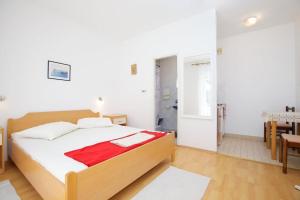 Apartments by the sea Stari Grad, Hvar - 15241