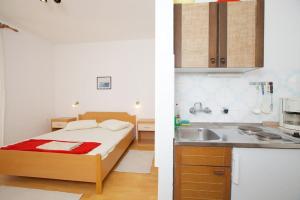 Apartments by the sea Stari Grad, Hvar - 15241