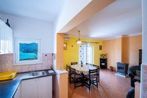 Apartments by the sea Kneza, Korcula - 10168