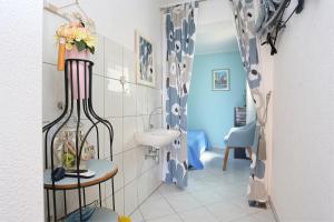 Apartments by the sea Rastici, Ciovo - 5234