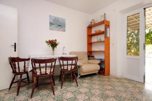Apartments by the sea Lumbarda, Korcula - 9330