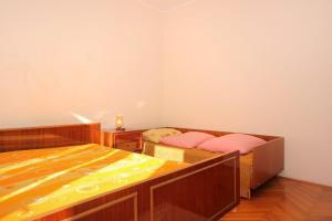 Apartments by the sea Stara Novalja, Pag - 9352