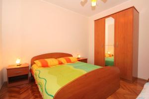 Apartments by the sea Stara Novalja, Pag - 9352