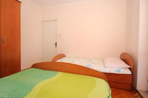 Apartments by the sea Stara Novalja, Pag - 9352