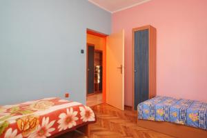 Apartments with a parking space Povljana, Pag - 9353