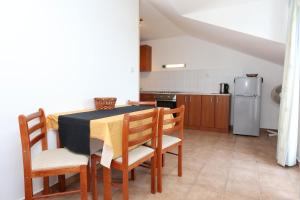 Apartments by the sea Viganj, Peljesac - 10116