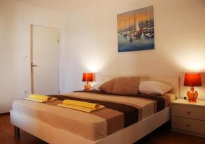 Apartments with parking space Orebic, Peljesac - 10156